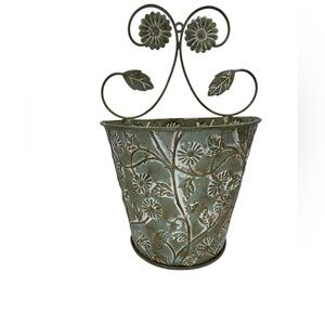 Metal wall planter with faux lavender flowers